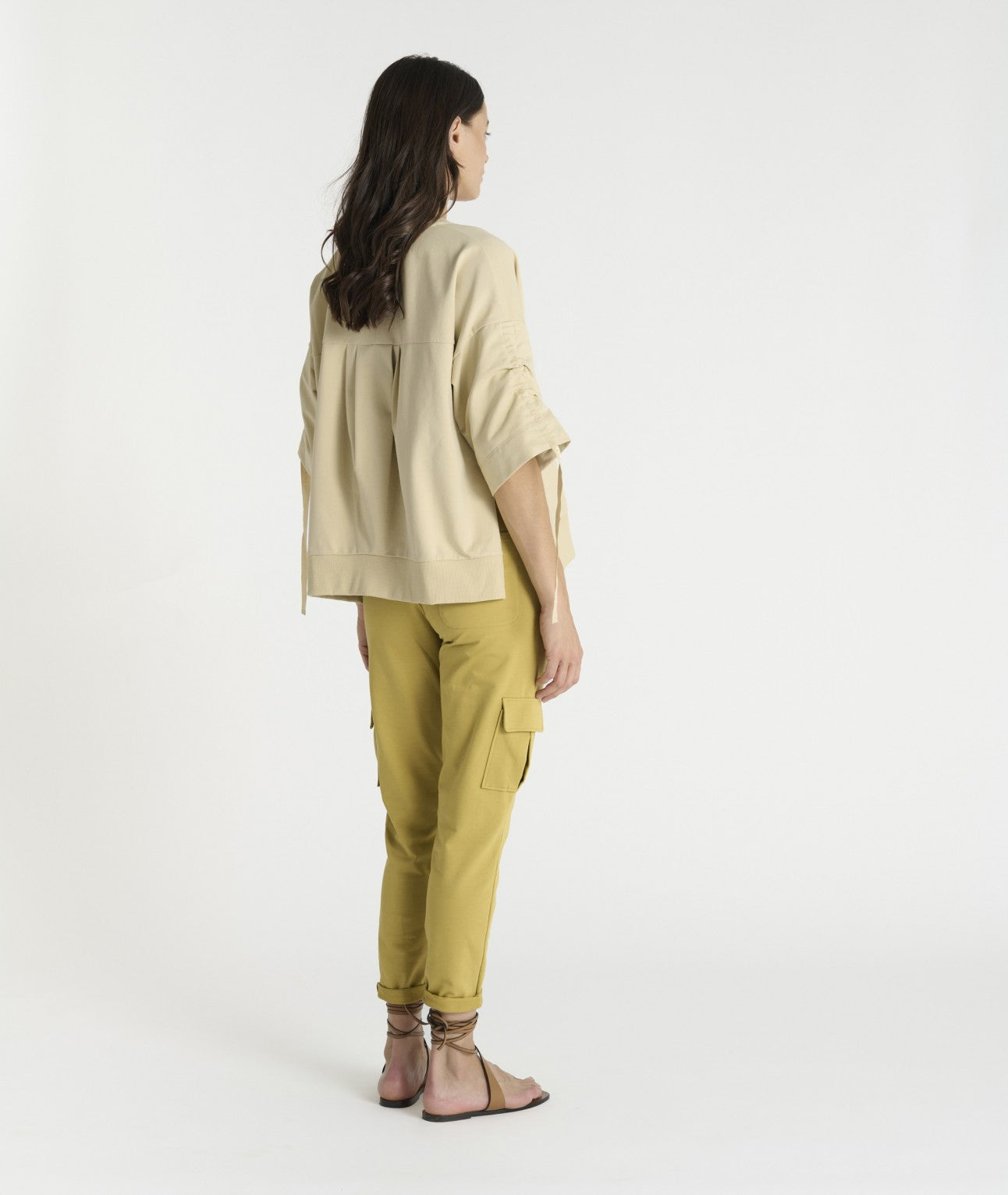 HANA SAN - Jogging Grigoripo scapolite