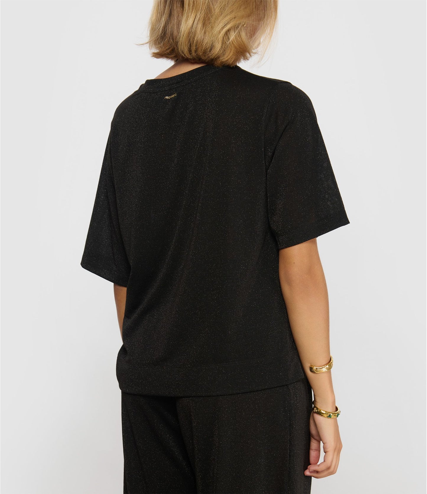 MOMONI - T-shirt Iora