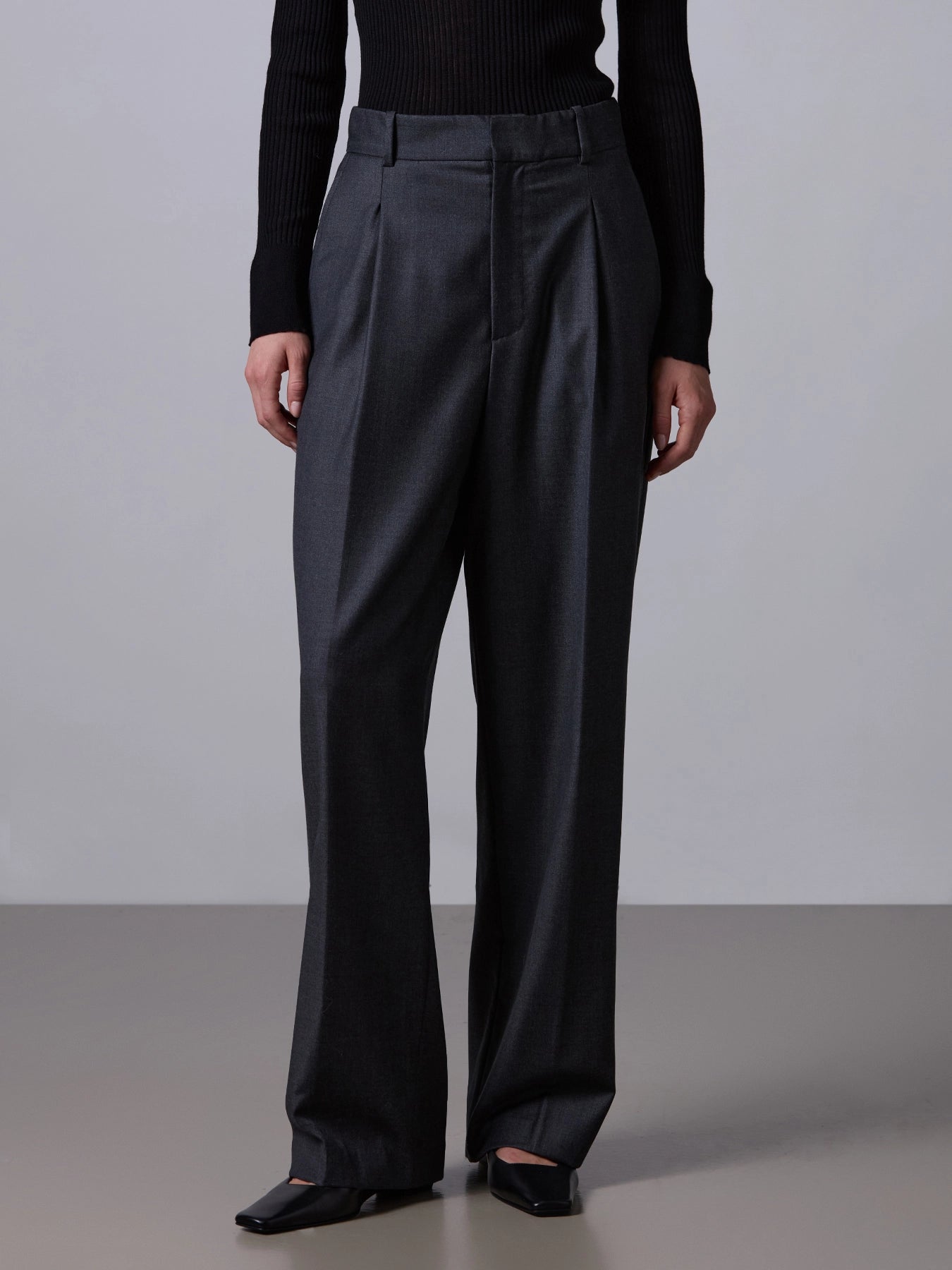 ROBERTO COLLINA - Pantalon avec pinces