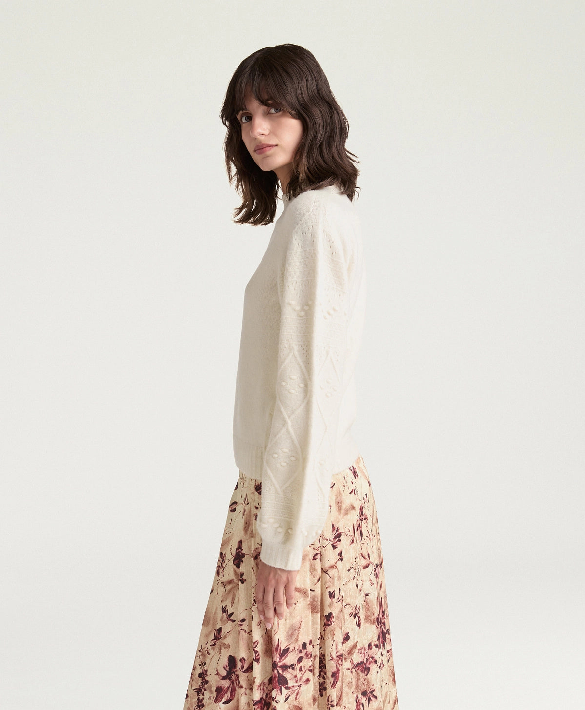 MOMONI - Pull Richard