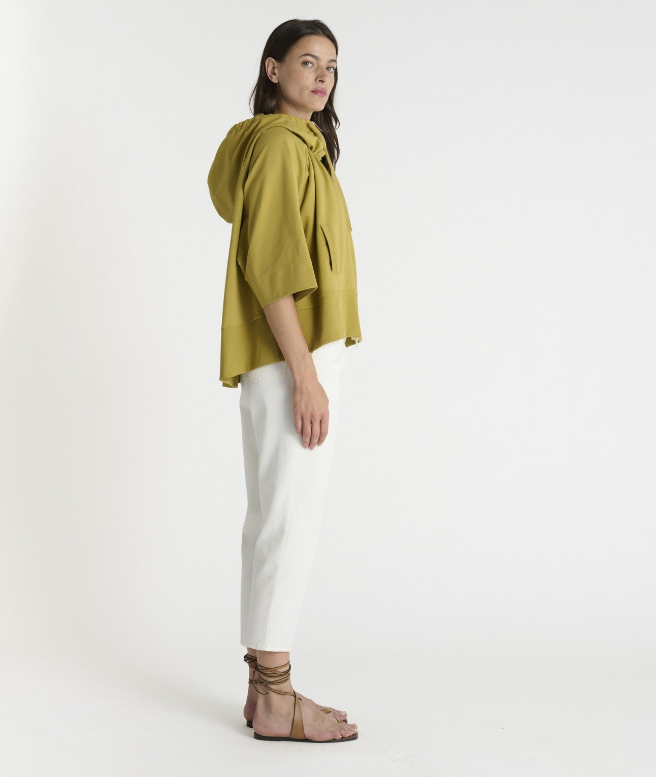 HANA SAN - Sweat zippé Rajan scapolite